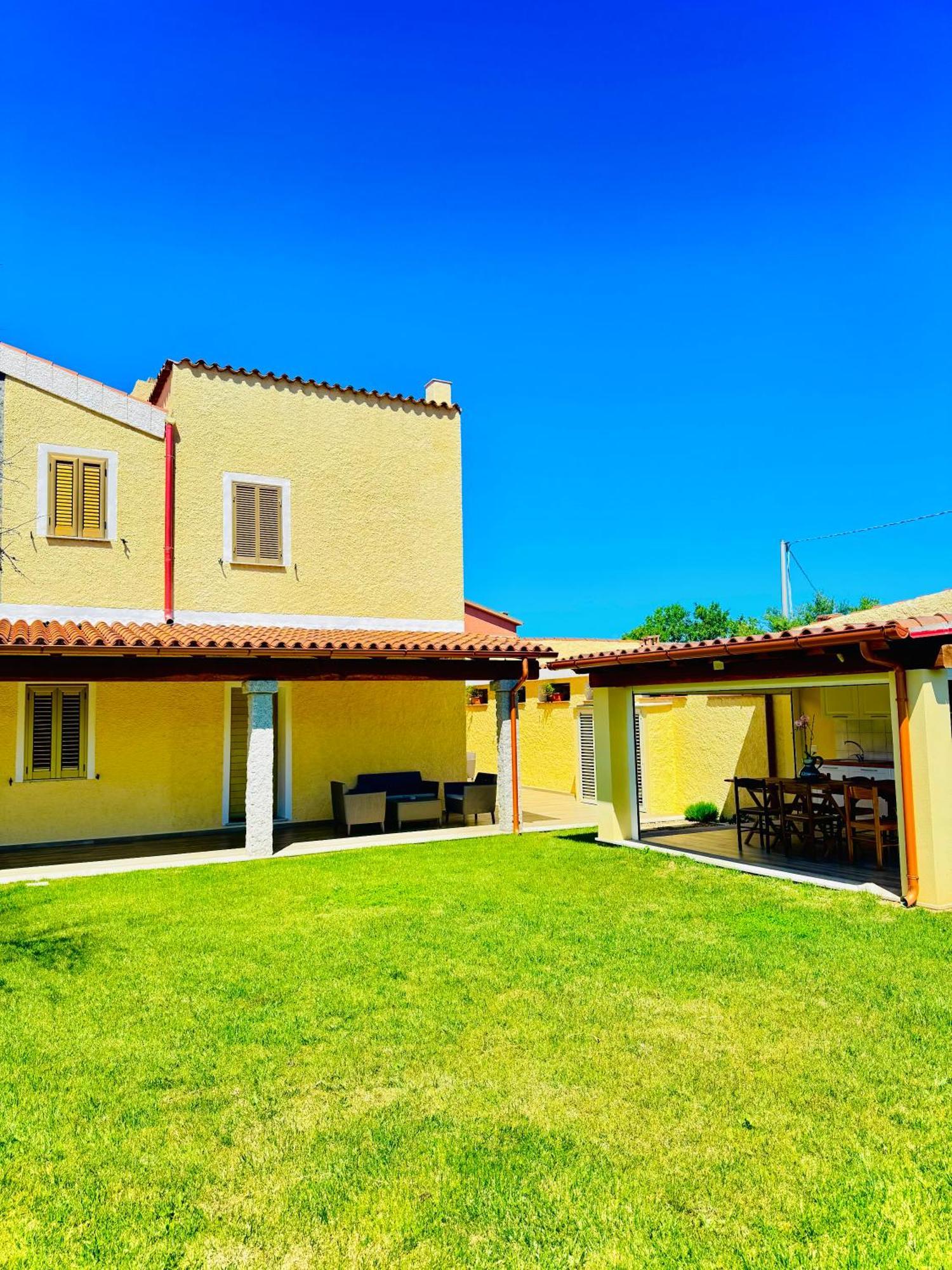 Casa Sacuri Hotel Rudalza Buitenkant foto